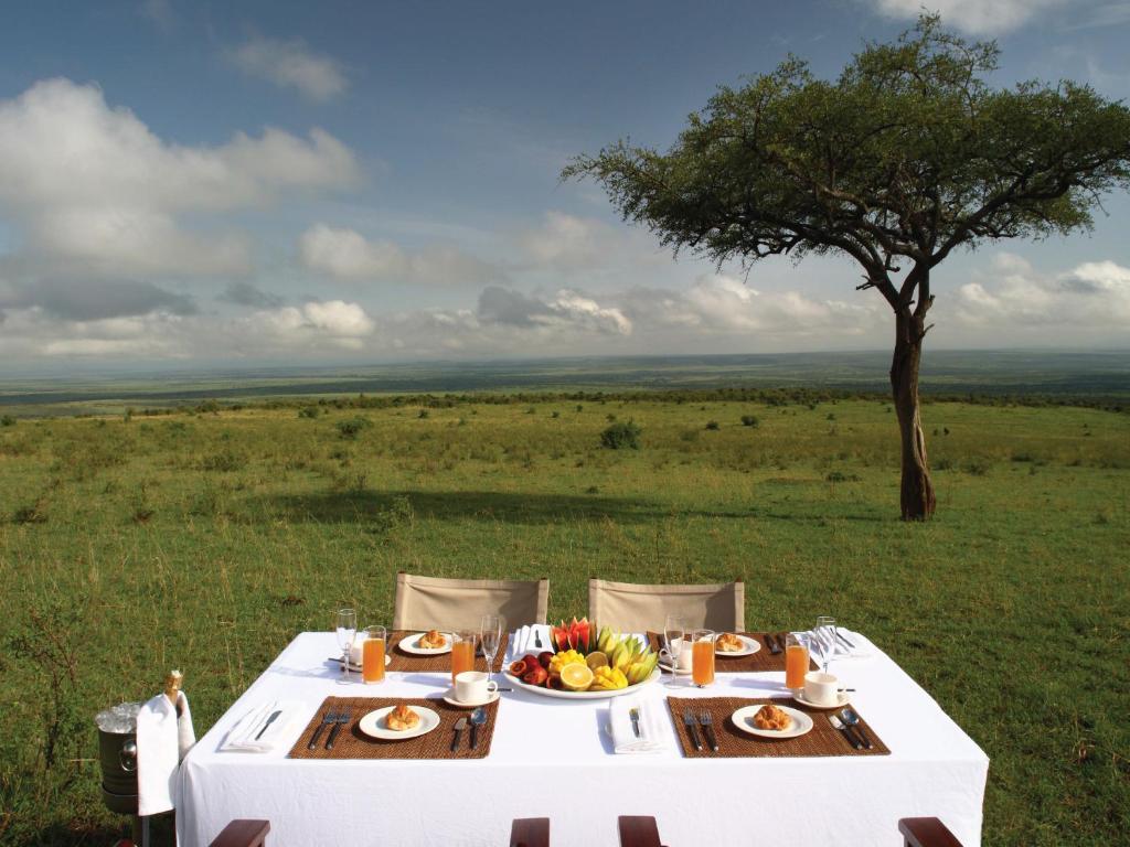 Sarova Mara Game Camp bush breakfast